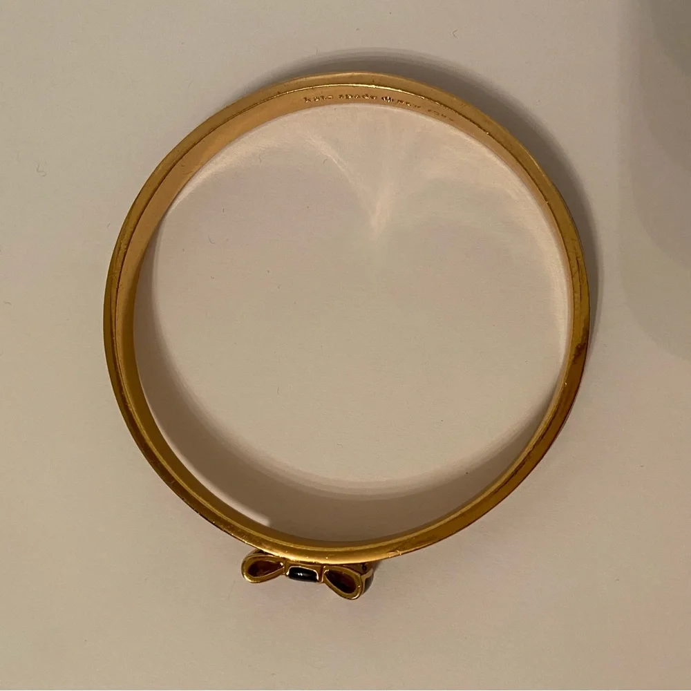 KATE SPADE BRACELET SKINNY BLACK ENAMEL GOLD PLATE BOW BANGLE SIGNED OS ONE SIZE - Picture 7 of 9